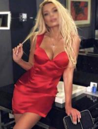 Taksim Escort Bayan Alev İle Tutkulu Bir Serüvene Hazır Olun